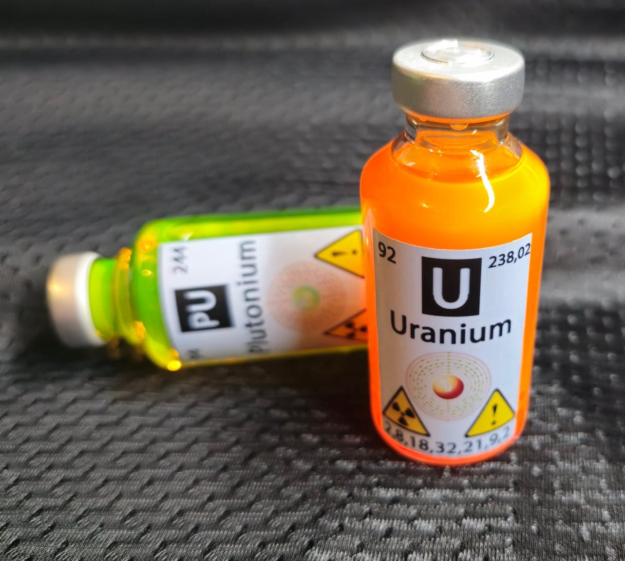 PU - Plutonium / U - Uranium *Requisite* Cosplay Handmade Sammlung Sammler Deko Dekoration