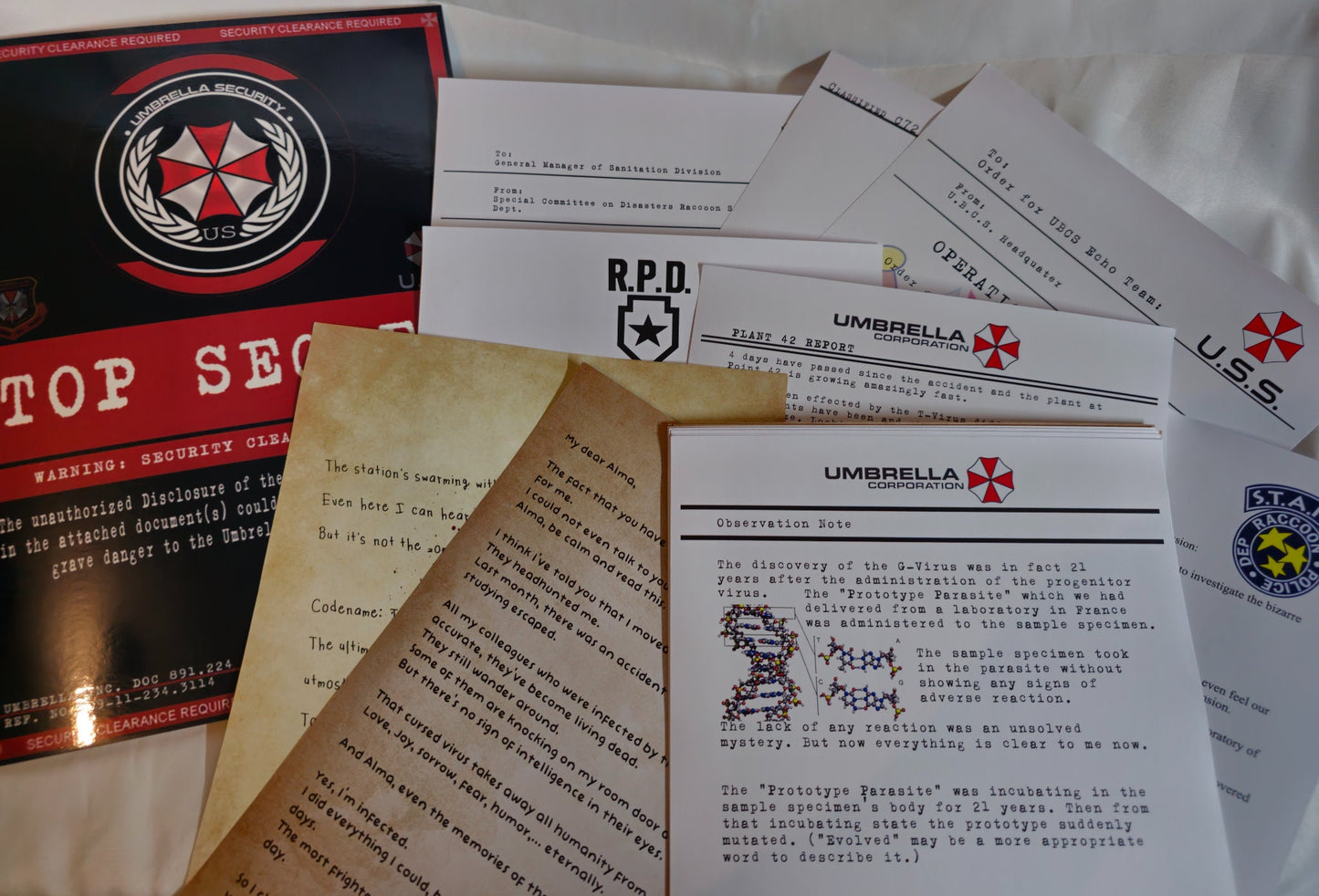 Resident Evil Biohazard Spiele Infos Cosplay Dokumente Umbrella Corporation Kendo Shop Deko Dekoidee Chris Redfiel Jill Valentine TVirus