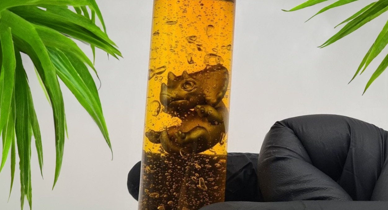 Jurassic Park / World Dino Embryo Glass Container - Velociraptor, T-Rex und mer Fanmade Fankreation Dinosaurier InGen Cosplay