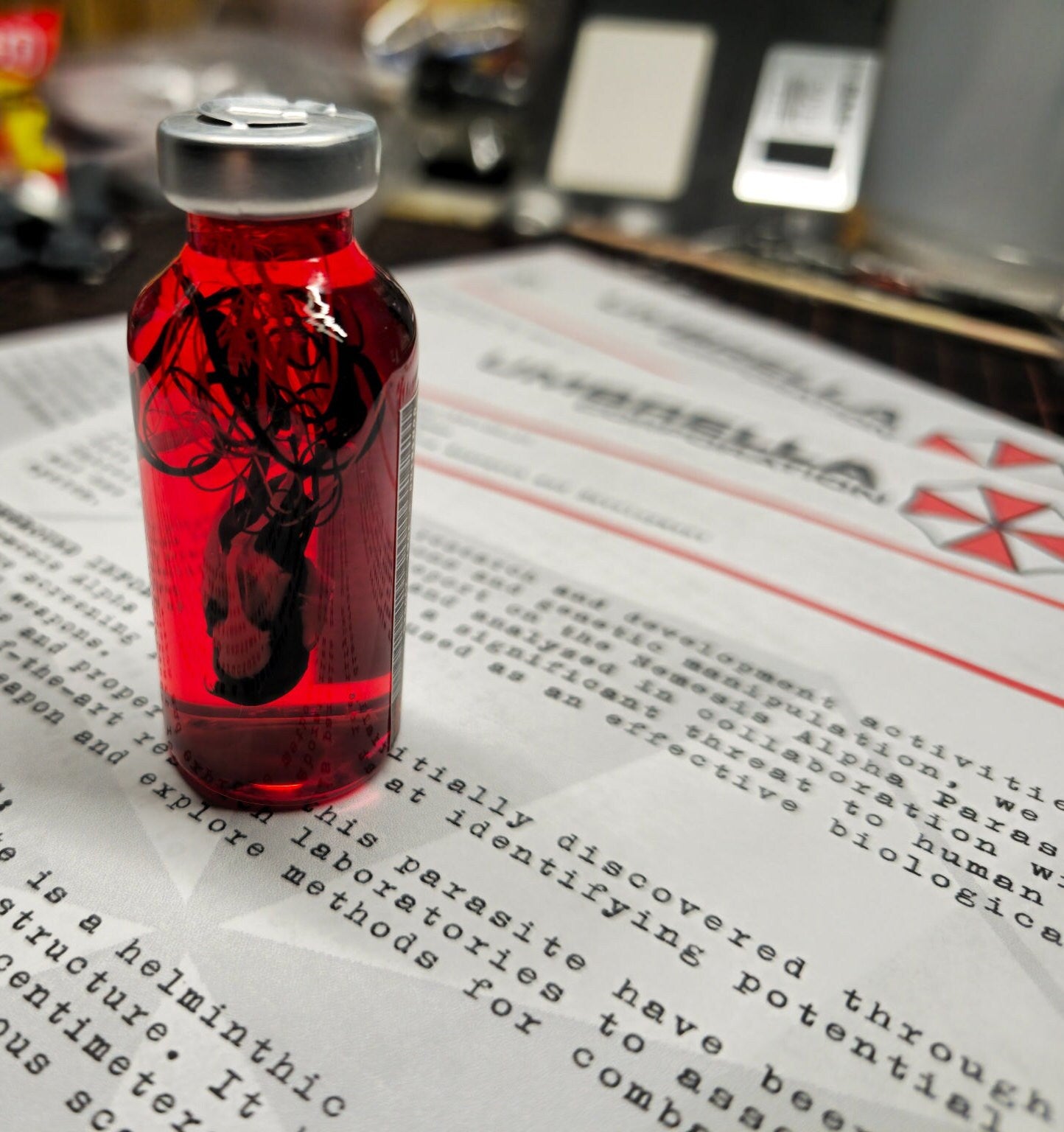 Resident Evil Nemesis Alpha Parasit Cosplay Horror Probe Fläschchen Horror Geschenk Fläschchen
